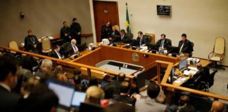 Por unanimidade, STJ condena Lula pelo tríplex na Guarujá, mas reduz pena