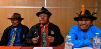 Os indígenas que acusam a Nike de pirataria e causaram cancelamento de lançamento de tênis