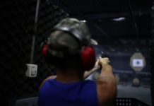 Bolsonaro afirma que decreto de armas foi feito “no limite da lei”