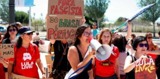 Ativistas protestam contra presença de Sérgio Moro em Portugal