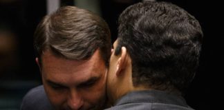 Caso Flávio Bolsonaro: Receita Federal vai criar equipe especial para mapear origem e destino de movimentações atípicas