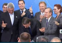 Bolsonaro flexibiliza porte de arma a caçador, atirador e colecionador