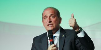 Meta para 2020 é construir 500 mil casas populares, diz Onyx