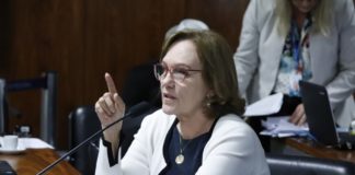 Senadora Zenaide defende na CDR projeto para incentivo do turismo religioso