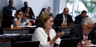 Senadora Zenaide aprova audiência para discutir preços da gasolina