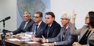 Ministro diz que não houve corte em orçamento das universidades