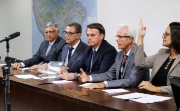 Ministro diz que não houve corte em orçamento das universidades