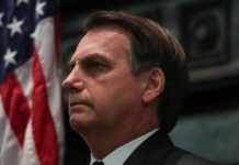 Bolsonaro divulga texto anônimo que sugere renúncia