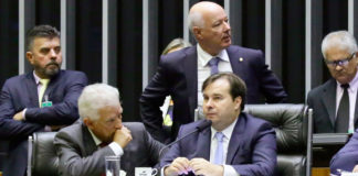 Decreto das armas de Bolsonaro tem ilegalidades, aponta análise técnica da Câmara