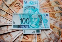 Advogado é multado em 15 salários mínimos por ausência em júri popular