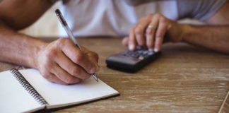 Brasil oscila entre a estagnação e a depressão, dizem economistas