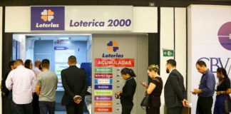 Mega-Sena sorteia neste sábado terceiro maior prêmio da história