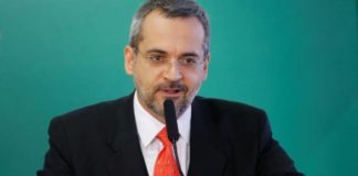 MEC contraria discurso e tira verba da educação básica, além de faculdades