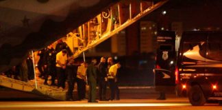 Massacre de Manaus: 17 presos são transferidos para presídio federal de Mossoró, RN