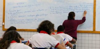 Professores receberão novo piso e retroativo na sexta-feira