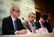 Novo reitor da UFRN é empossado em cerimônia no Ministério da Educação