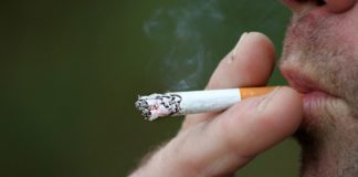 Proibição de cigarro em locais públicos evitou a morte de 15 mil crianças no Brasil, diz estudo do Inca