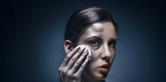 Damares apresenta a Moro proposta para agravar pena de abuso sexual