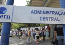 Cadê a crise? Diretoria da Caern recebe salários de até R$ 71 mil em 2019 FOTO: ALBERTO LEANDRO/ARQUIVO/PORTAL NO AR