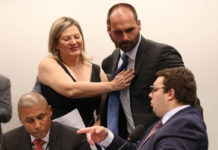 PSL racha nos estados com embates públicos, áudios vazados e até troca de socos