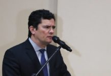 Não vi nada de mais, diz Moro sobre mensagens com procurador da Lava Jato O ministro Sergio Moro, durante evento em Manaus - Carl de Souza/AFP