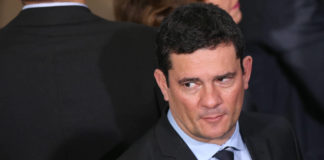 De superministro a vidraça, Moro vai ao Senado em seu momento mais delicado O ministro da Justiça, Sergio Moro, após evento no Palácio do Planalto - André Coelho/Folhapress