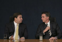 Maia critica ideia de moeda única entre Brasil e Argentina Rodrigo Maia e Jair Bolsonaro