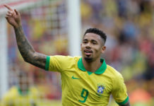 Brasil cumpre papel e atropela Honduras diante de estádio vazio