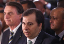 Demissão de Joaquim Levy foi covardia sem precedentes de Guedes, diz Maia