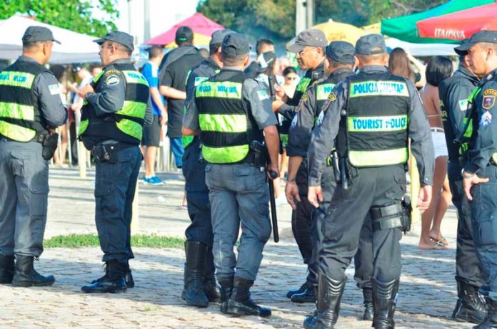 Policiais cobram recuperação de 60,42% dos vencimentos ao longo dos últimos cinco anos | José Aldenir / Agora Imagens