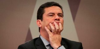 Em 9 horas no Senado, Moro minimiza crise e admite sair em caso de irregularidade