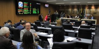 Lei dos pequenos negócios vai gerar mais empregos, diz setor produtivo