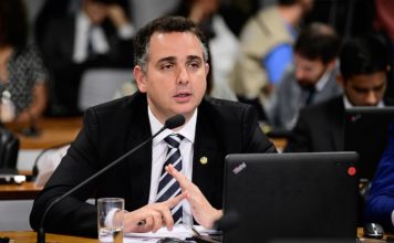Assim como Fux, Pacheco diz que não irá a reunião do Conselho da República chamada por Bolsonaro O senador Rodrigo Pacheco, relator do projeto, apresentou sete emendas em que recupera partes das medidas excluídas na votação na Câmara e mantém a punição para abuso de autoridade de magistrados
