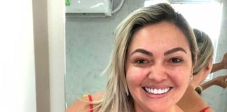 Trans que recebeu transformação de beleza no RN ganha curso: ‘Somos gente’ Ana Paula passou por transformação no salão de beleza