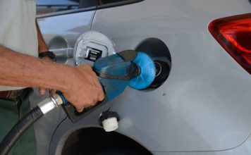 Petrobras reduz preço de gasolina e diesel em R$ 0,13 nas refinarias