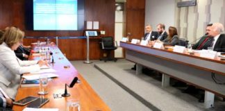 Zenaide Maia preside debate no Dia Mundial do Meio Ambiente sobre preservação de corais