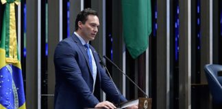 Proposta de Styvenson pode impedir filho de Bolsonaro em embaixada nos EUA Fotos: Waldemir Barreto/Agência Senado