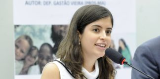 O voto de Tabata Amaral é um recado para as novas gerações Deputada Tabata Amaral. CLEIA VIANA AGÊNCIA CÂMARA