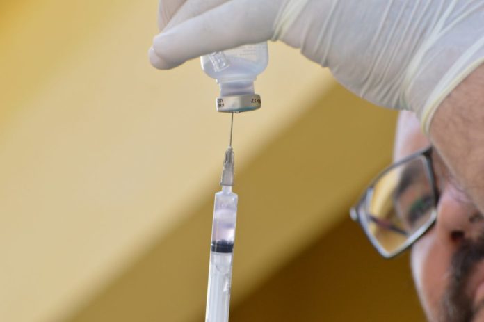 Vacinas antirrábicas estão zeradas no RN, e as antiveneno quase no fim | Foto: José Aldenir / Agora RN