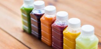 Refrigerantes e sucos, mesmo os naturais, podem aumentar risco de câncer