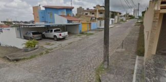 Morador de rua é assassinado a tiros em Candelária Rua do Bairro Candelária Natal - FOTO: REPRODUÇÃO/GOOGLE MAPS