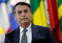“Talvez pegue uma cana aqui no Brasil”, diz Bolsonaro sobre Greenwald Presidente Jair Bolsonaro participa de evento do Dia Nacional do Futebol Foto: ADRIANO MACHADO 19-07-2019 / REUTERS