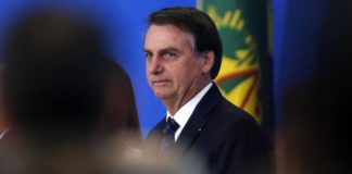 Cirurgia foi bem sucedida, e Bolsonaro apresenta quadro clínico estável, diz boletim BSB - Brasília - Brasil - 04/07/2019 - Presidente Jair Bolsonaro participa da cerimônia de posse do ministro da Secretaria de Governo do Palácio do Planalto, Luiz Eduardo Ramos. Foto: Jorge William / Agência O Globo Foto: Jorge William / Agência O Globo