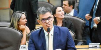 Deputado estadual obtém liberação no TRE-RN e deixa partido de Bolsonaro