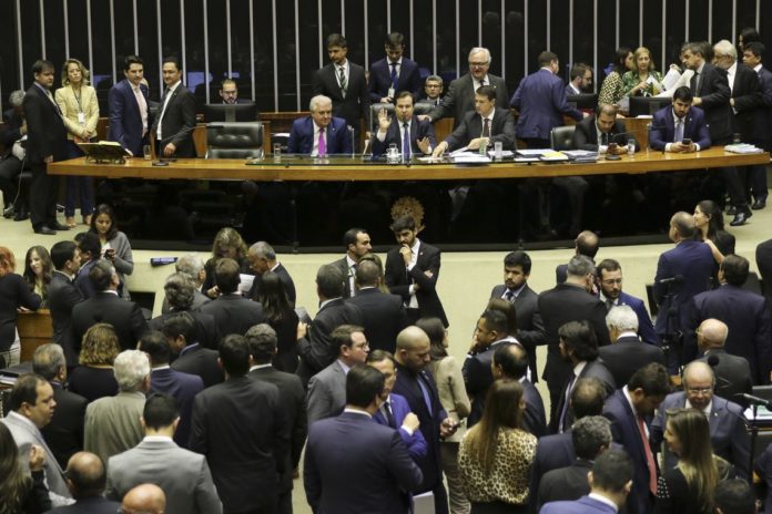 Plenário da Câmara - Fotos: Fabio Rodrigues Pozzebom/Agência Brasil