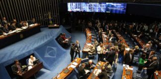 Aprovada MP da Liberdade Econômica, sem regras de trabalho aos domingos Fotos: Fabio Rodrigues Pozzebom/Agência Brasil