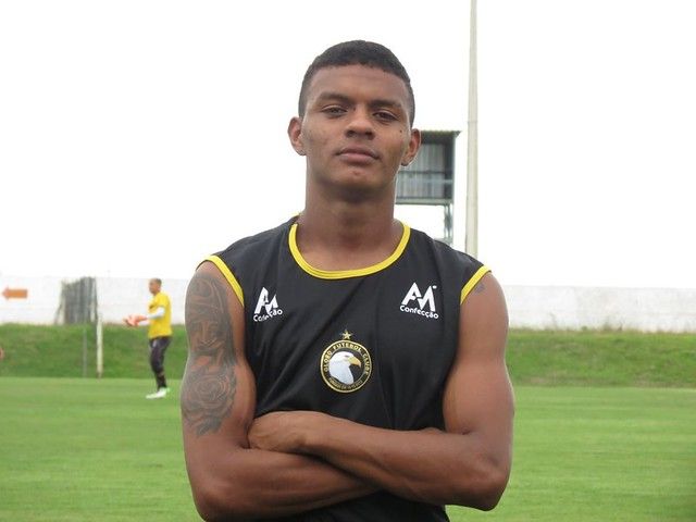 Negueba, de 19 anos, é um dos artilheiros da 3ª divisão (Globo FC/Divulgação)