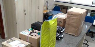 Em Ceará-Mirim, suspeitos de assalto a caminhão dos Correios são presos Dois homens foram presos com carga roubada de caminhão dos Correios — Foto: Polícia Federal/Divulgação