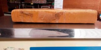 Quatro adultos são presos e adolescente de 16 anos apreendido em operação contra o tráfico de drogas no Seridó potiguar Operação Jardim Seguro foi realizada pela Polícia Civil na manhã desta quinta-feira (29) em Jardim do Seridó — Foto: Polícia Civil do RN