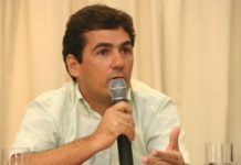 Ex-prefeito de Extremoz é denunciado por não prestar contas de verbas para escolas